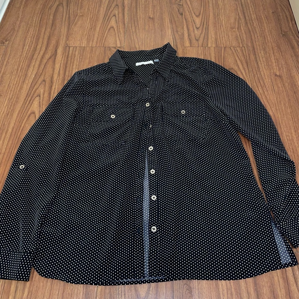 5/$5 Polka Dot Button Down Blouse